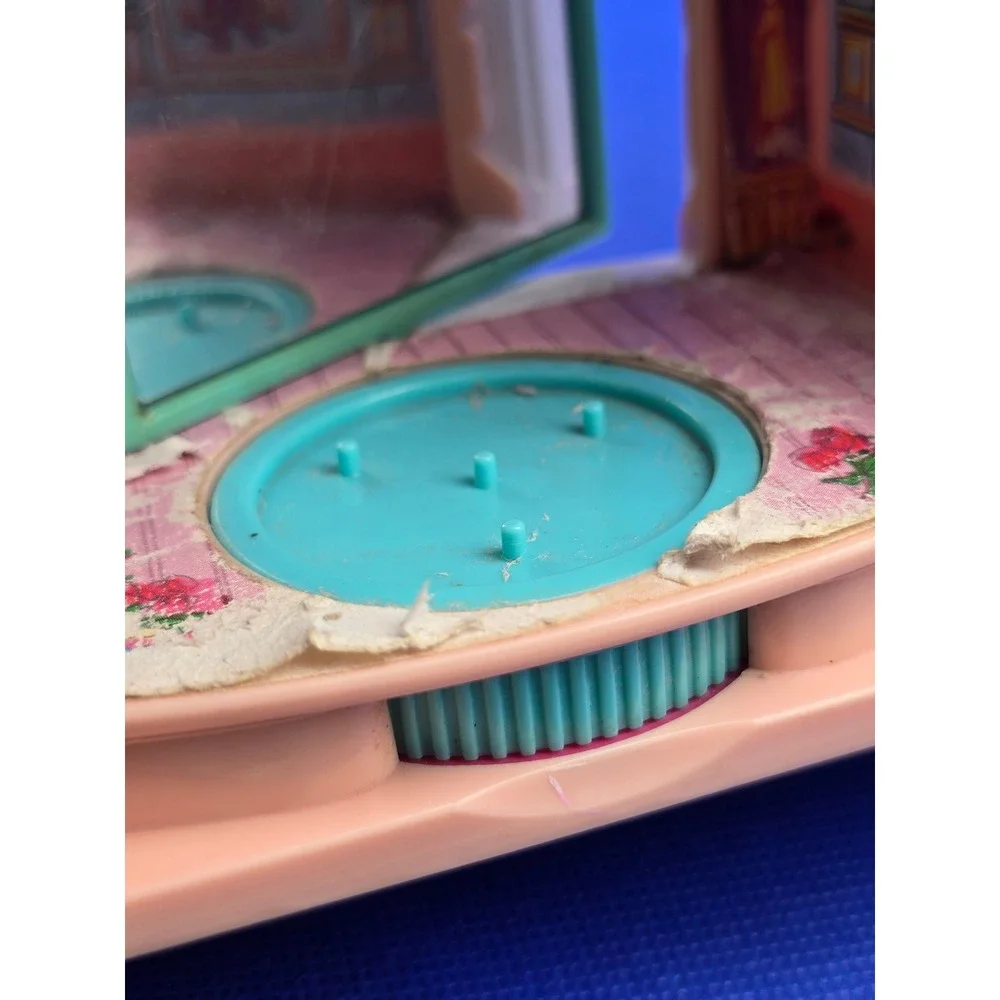Fisher Price 2001 Sweet Streets Candy Shop Dance Studio Playset No Accessories